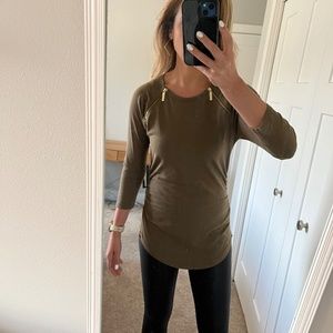 🎉Michael Kors Gold Zipper Long Sleeve Shirt🎉